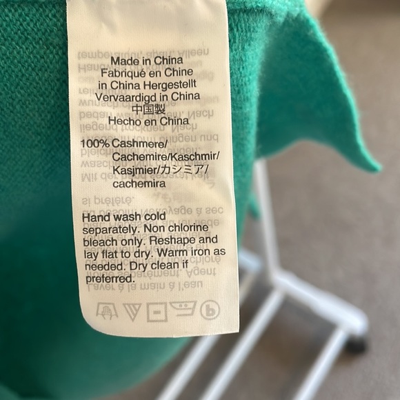 J.Crew Green Cashmere Sweater - Picture 3 of 5